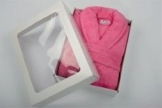 roze bajassen in kadoverpakking geschenkdoos