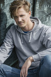 021031 Basic Hoodie Diep-Oranje Clique