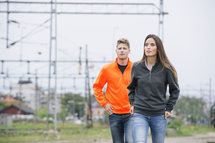 021033 Basic Sweater Half Zip Signaal Oranje Clique
