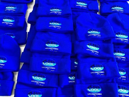  Mutsen/Beanies met logo of tekst borduren aanbieding